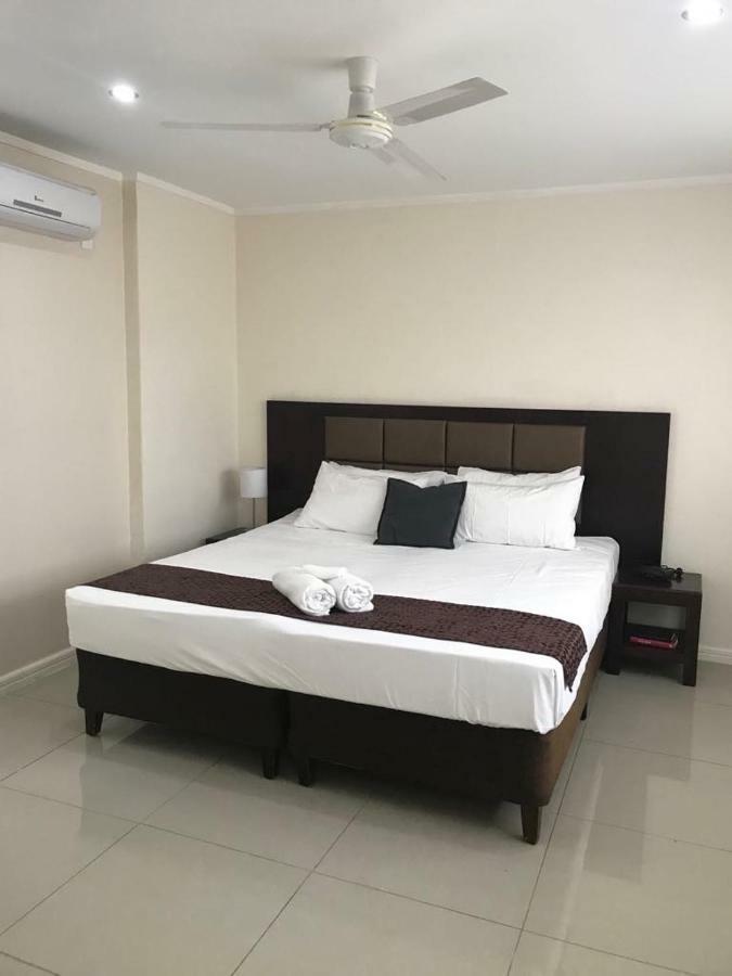 The White House Hotel Apia Exterior photo